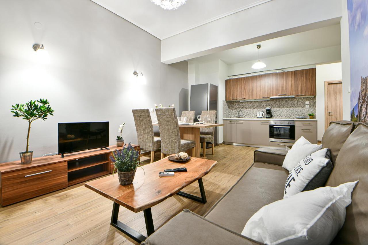 Cozy & Modern Renovated Flat For 4Ppl Apartment Атина Екстериор снимка